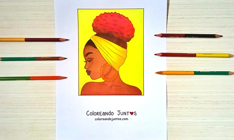 Mujer coloreada con la técnica del blanqueado