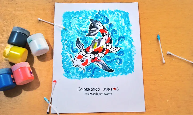 Dibujo de un pez koi pintado con hisopos